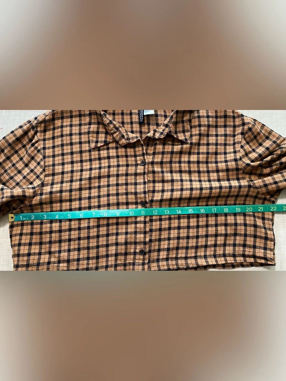 H&M Cropped Plaid Button-Down Shirt - Brown & Black - Picture 8 of 10